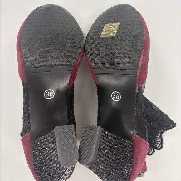 Elegant Lace-Trimmed Burgundy Ankle Boots - Picture 9 of 9